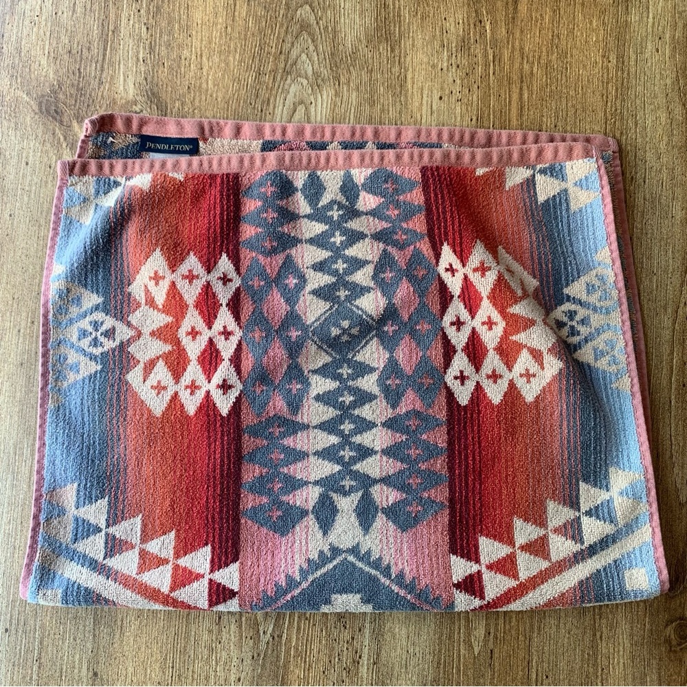 Pendleton Hand Towel Desert Sky CanyonLands 18" x 30"